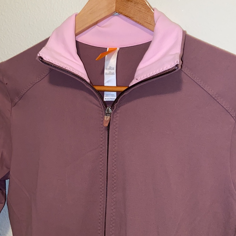 Lucy zip-up - Picture 2 of 10